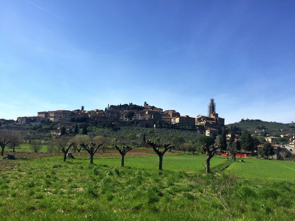 Belvilla By Oyo Agriturismo With Garden Castiglion Fiorentino Luaran gambar